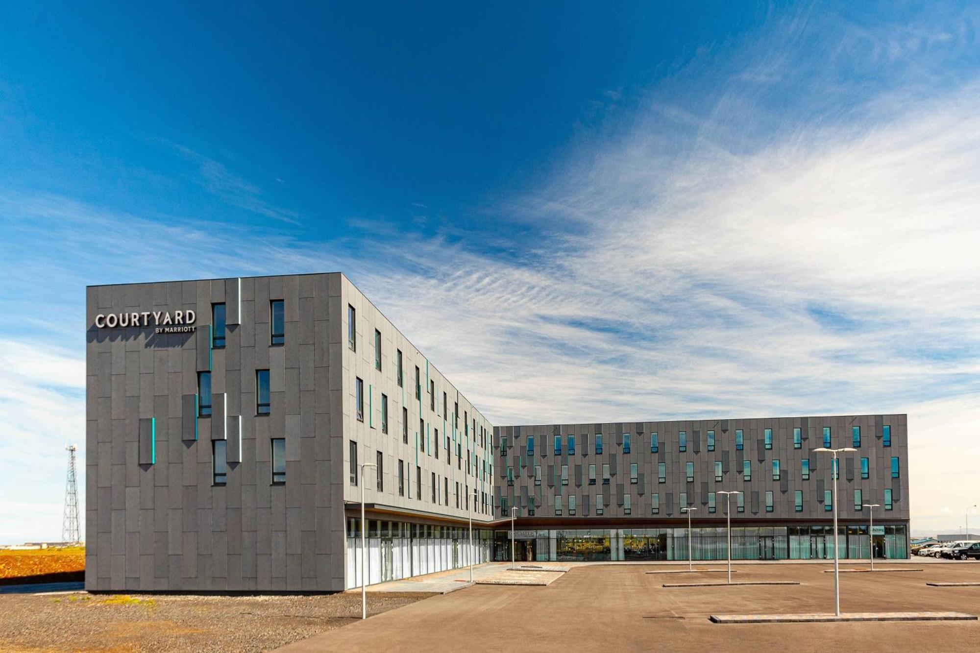 Courtyard By Marriott Reykjavik Keflavik Airport Hotel Exterior foto
